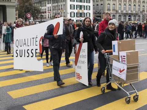 La question de la juridiction applicable aux multinationales divise