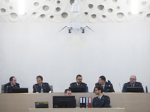 180 jours-amende requis contre l'ex-sergent qui a combattu en Syrie