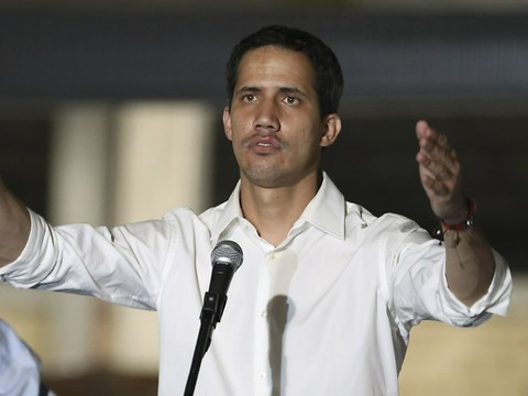 Caracas ordonne la fermeture de sa frontière avec la Colombie