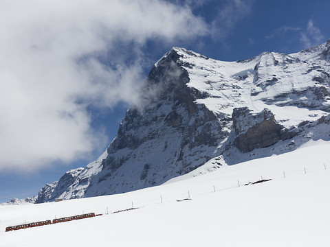 Décès d'un alpiniste lors de l'ascension de l'Eiger