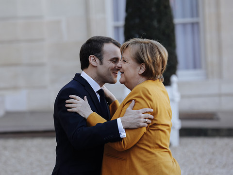 Macron tient à rassurer sur le couple franco-allemand