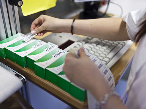 Un Suisse sur deux prend des médicaments chaque semaine
