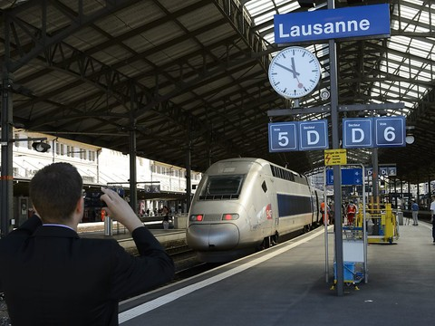 TGV Paris-Lausanne: des solutions attendues en avril