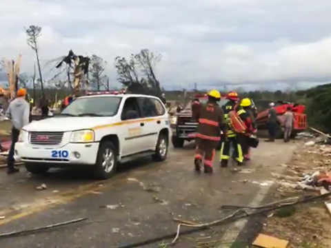 Etats-Unis: des tornades font au moins 23 morts en Alabama