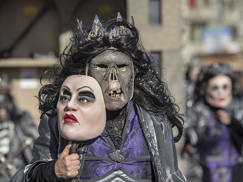 Du vent et des nuages pour le cortège du carnaval de Lucerne