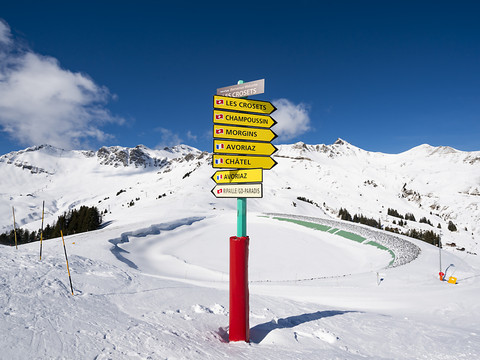 Champéry (VS) inaugure une usine à neige