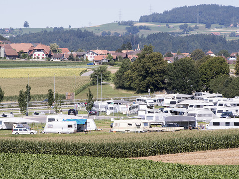 Neuchâtel: rejet du recours contre la loi sur le séjour des nomades