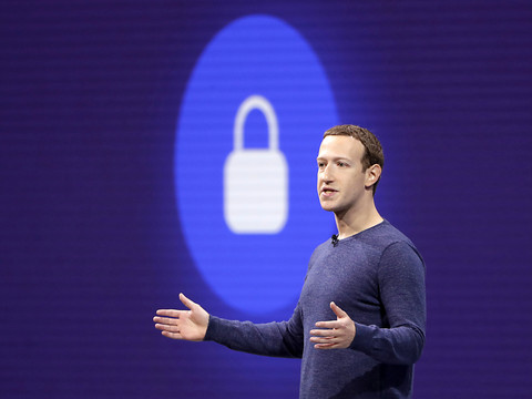 Facebook change de stratégie pour respecter davantage la vie privée