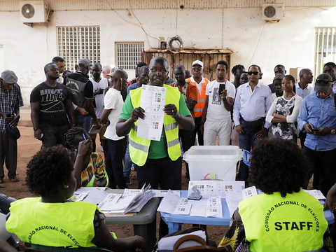 Les Bissau-Guinéens aux urnes pour solder une crise politique