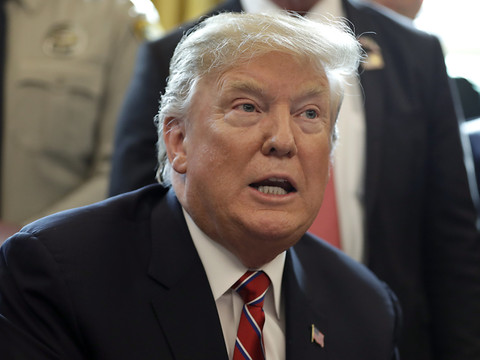 Trump signe le premier veto de sa présidence pour financer le mur