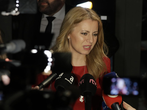 Les Slovaques élisent leur président