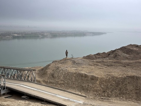 Irak: plus de 70 morts dans le naufrage d'un bac à Mossoul