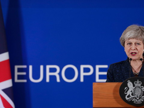 Brexit: dernière chance de Theresa May pour faire voter son accord