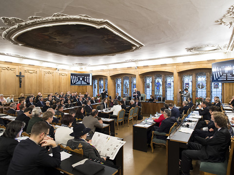 Fribourg: enquête ouverte sur une erreur de comptage de voix