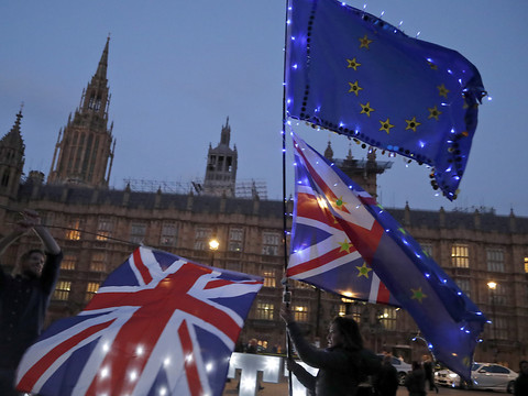 Les Britanniques se mobilisent le jour où le Brexit n'a pas eu lieu