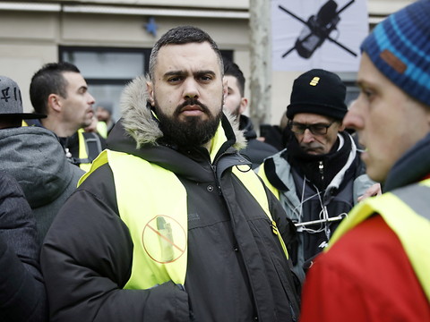 Gilets jaunes: Eric Drouet condamné à 2000 euros d'amende