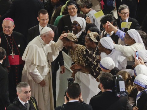 Le pape met en garde les chrétiens du Maroc contre le prosélytisme