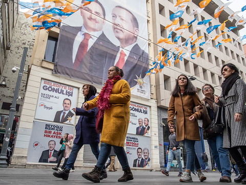 Municipales: le parti d'Erdogan fait appel à Istanbul et Ankara