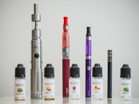 VD: mettre cigarette électronique et clope sur le même plan légal
