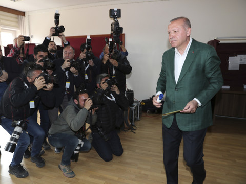 Elections en Turquie: des votes recomptés à Istanbul et Ankara