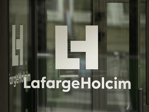 Lafargeholcim fait des économies sur le salaire du patron en 2018