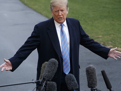 Trump voit des progrès dans les discussions avec la Chine