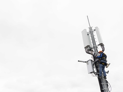 Genève adopte une motion pour un moratoire sur la 5G