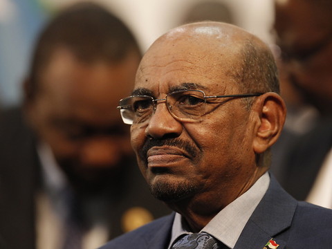 Le président déchu Béchir transféré dans une prison de Khartoum