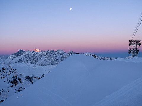 Un Pâques tardif n'empêche pas de skier