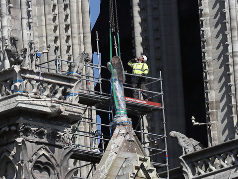 Les derniers tableaux de Notre-Dame mis en sécurité