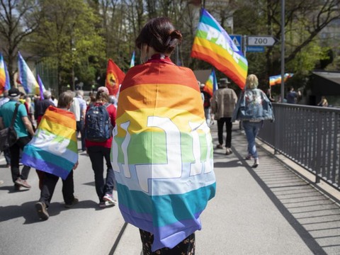 En marche pour la paix et contre les armes