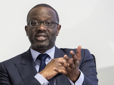 Credit Suisse croît au 1er trimestre, bien plus que prévu