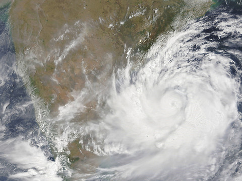 Le cyclone Fani touche terre dans l'est de l'Inde