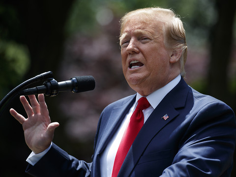 Si Trump n'était pas président, il serait poursuivi pour 