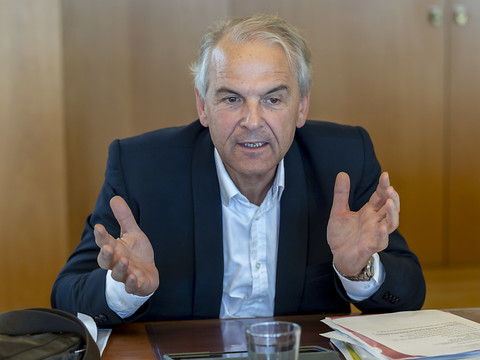 Rémy Pagani tire un trait sur ses ambitions nationales