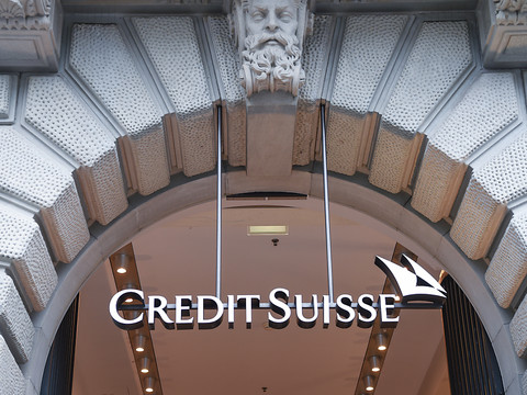 Credit Suisse condamné à verser 4 millions à un ex-employé genevois