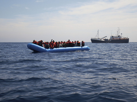 Trois migrants noyés et des dizaines de disparus en Méditerranée