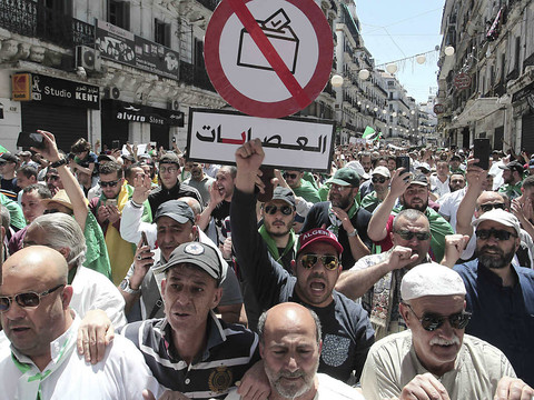 Premier vendredi de manifestations en Algérie depuis le début du ramadan