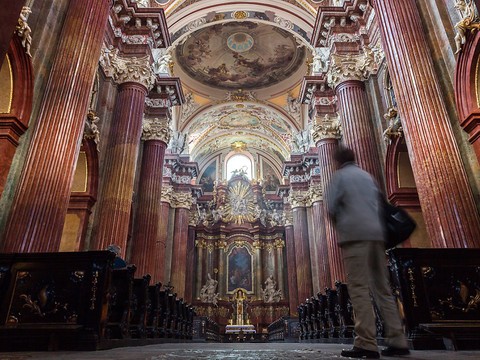 Documentaire choc sur la pédophilie dans l'Eglise catholique en Pologne