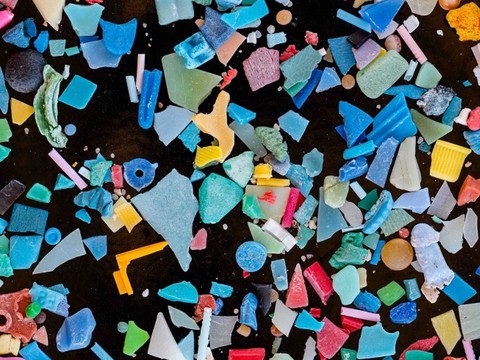 Microplastiques dans l'eau: risques encore faibles en Europe