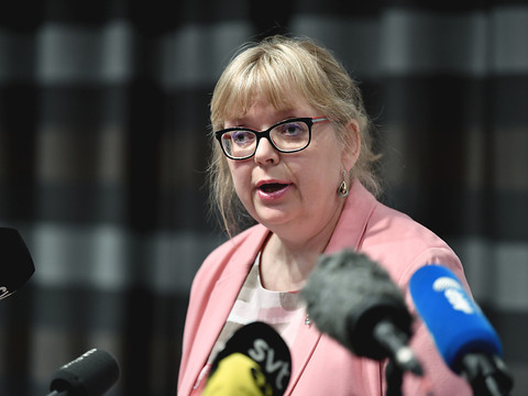 La justice suédoise relance les poursuites pour viol contre Julian Assange