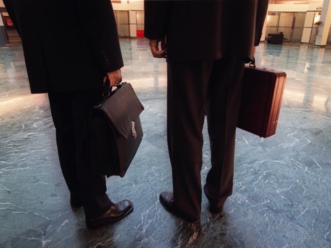 Contre les quotas de femmes au sommet des entreprises