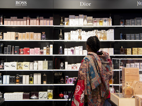 Genève ouvrira ses magasins trois fois par année