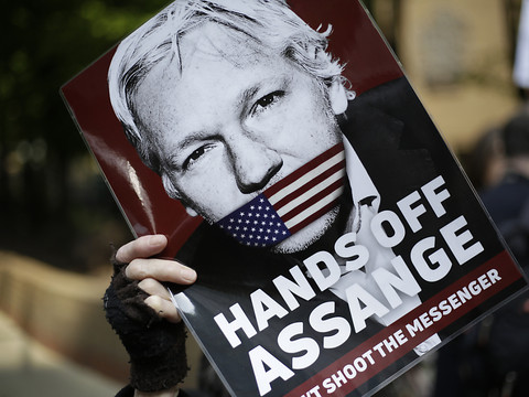 Le fondateur de Wikileaks Julian Assange inculpé aux Etats-Unis