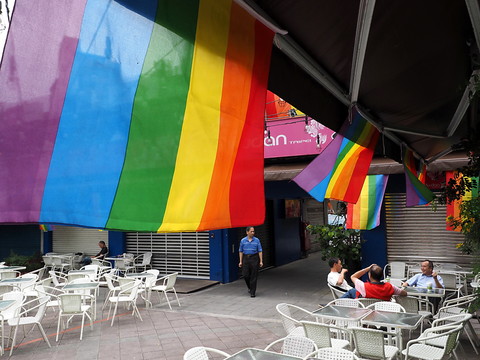 Taïwan acte les premiers mariages homosexuels en Asie