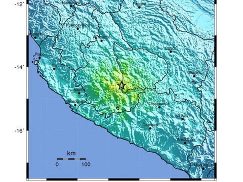 Un fort séisme fait un mort et des blessés au Pérou et en Equateur