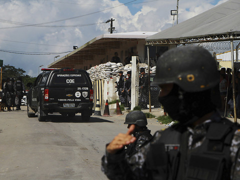Violences dans quatre prisons au Brésil: 40 détenus tués