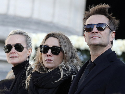 Le tribunal français s'estime compétent pour juger le litige Hallyday