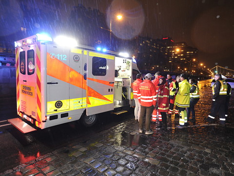 Sept morts et 19 disparus dans un naufrage sur le Danube