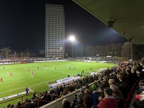 Banderole sexiste: fans et responsable du FC Schaffhouse arrêtés